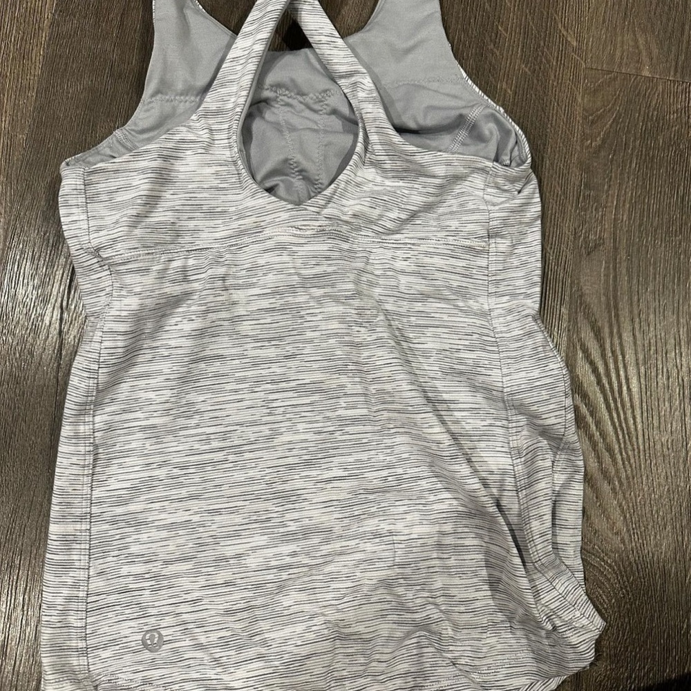 lululemon tank top